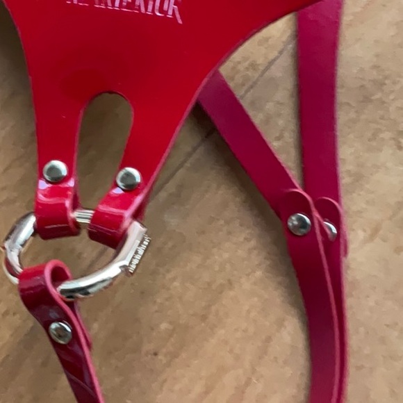 MarieMur Red leather bondage bra and panties - Picture 11 of 14